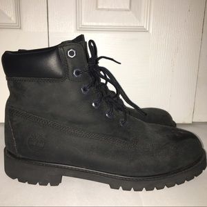 Black Timberlands